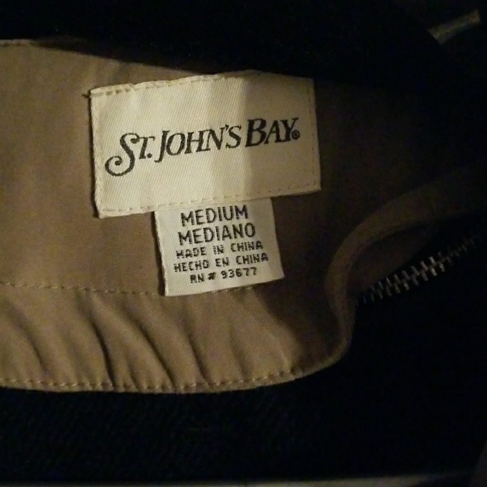 Coat - Picture 2 of 3